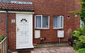 Heronsgate Gh008